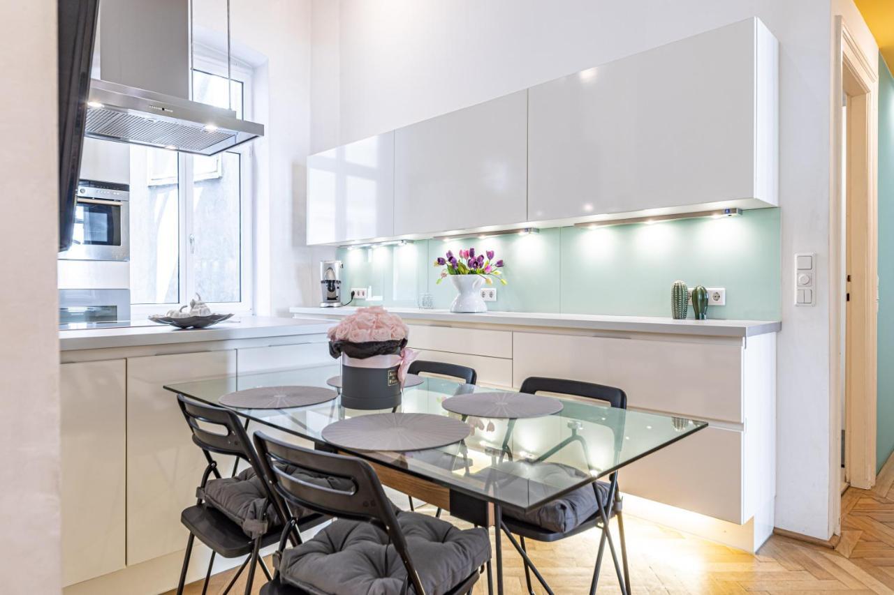 The Hub Vienna By Jr City Apartments Luaran gambar